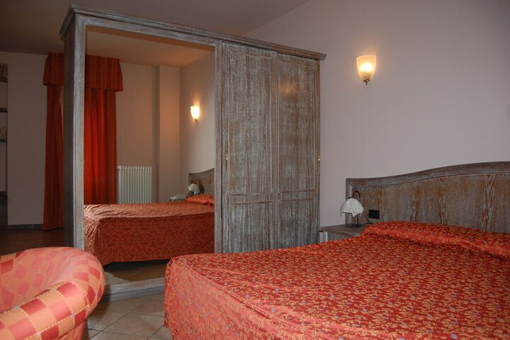 Room 19 of 22