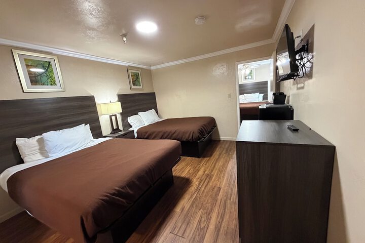 Room 22 of 62