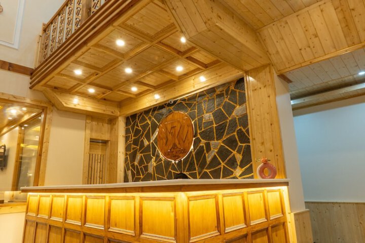 Hotel Interior 5 of 98