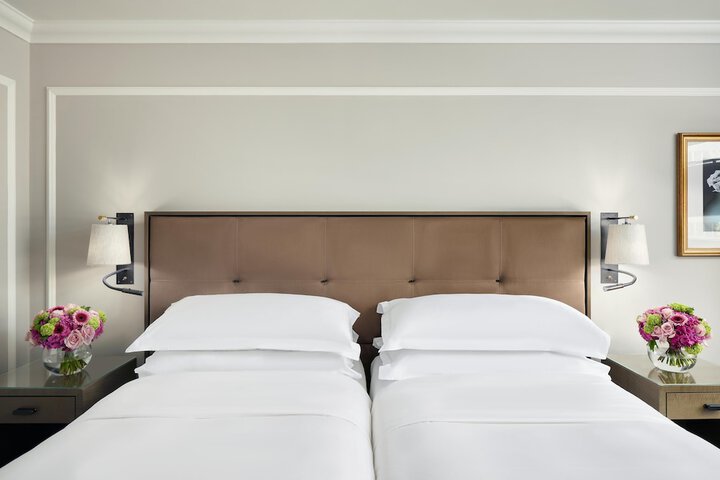 Room 104 of 178