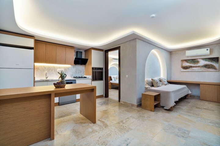 Room 12 of 74