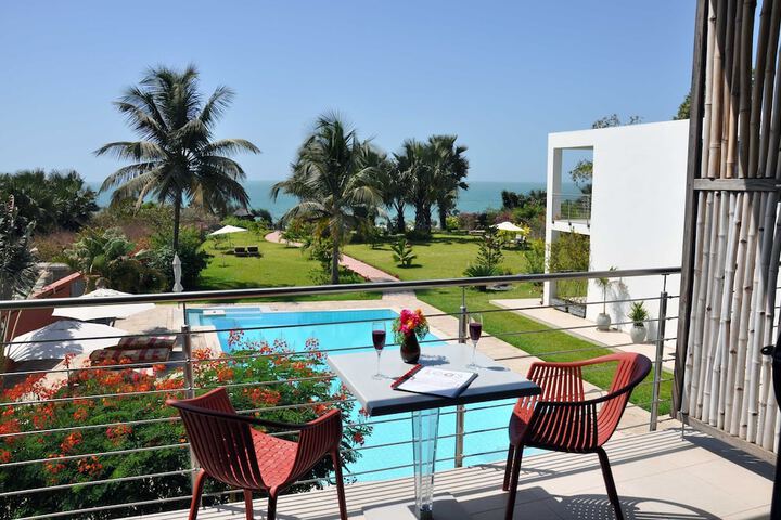 Leos Beach Hotel & Restaurant - Adults Only