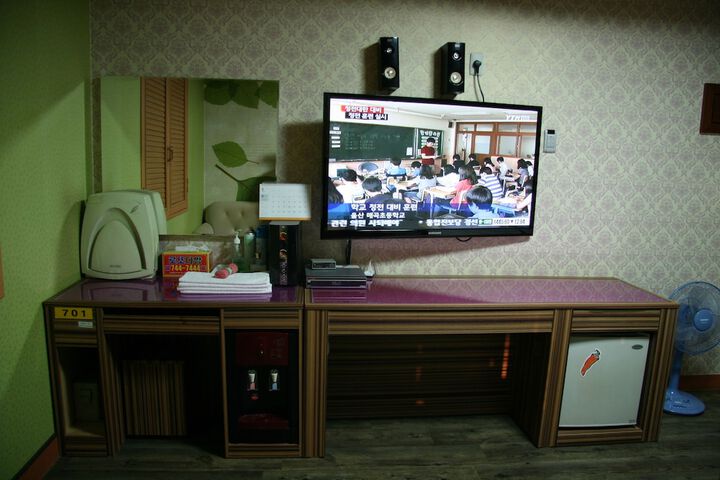Room 9 of 22