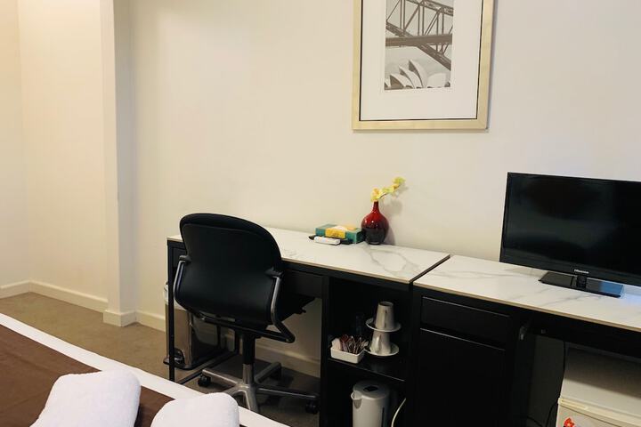 Room 3 of 26