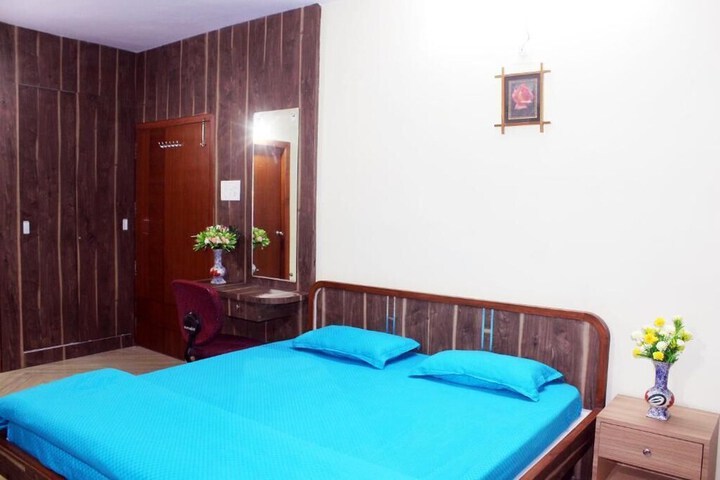 Room 7 of 49