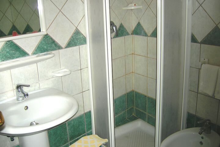 Room 54 of 121