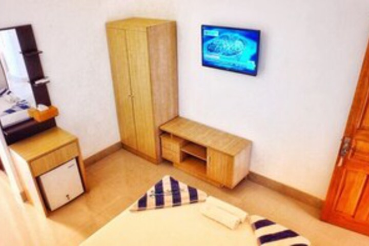 Room 29 of 37
