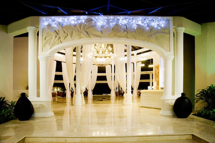 Hotel Interior 2 of 34