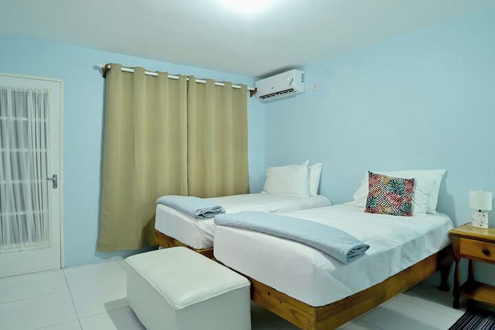 Room 15 of 30