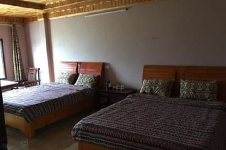 Room 13 of 29