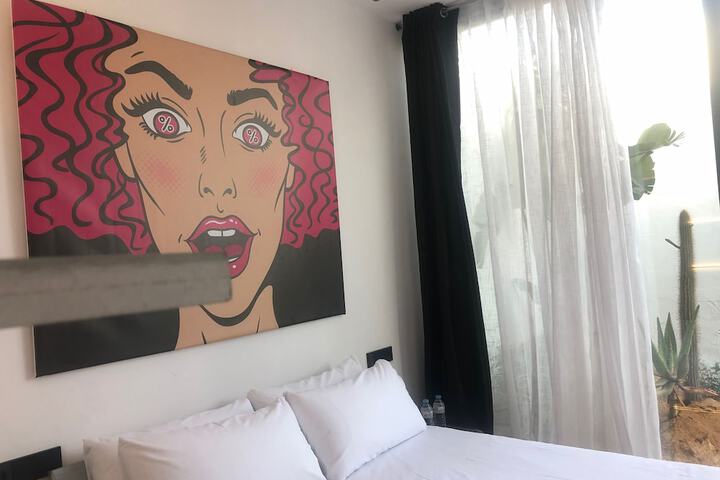 Room 29 of 57