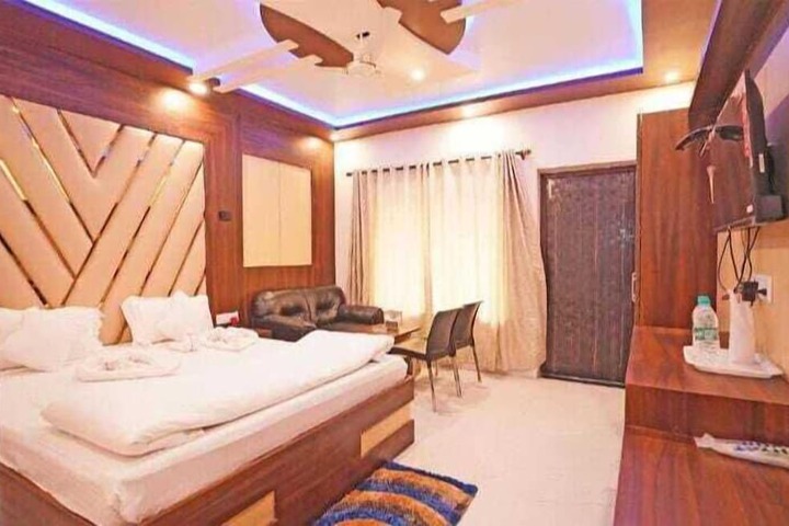 Room 9 of 22