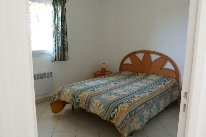 Room 3 of 85
