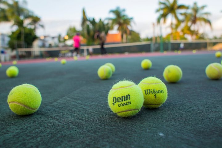 Tennis court