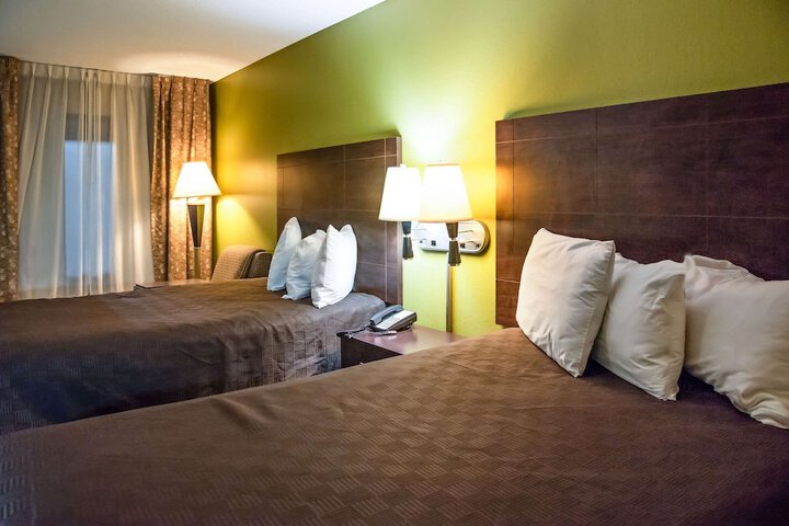 2 Double Beds (5 of 17)