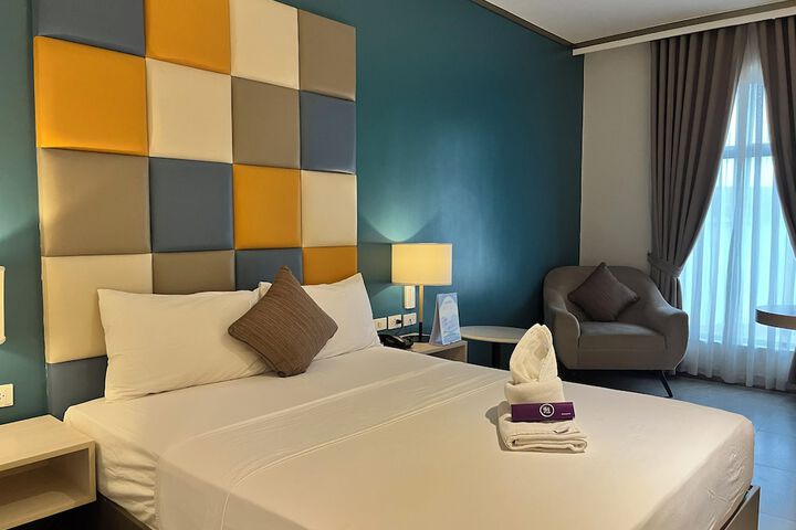 Room 21 of 21