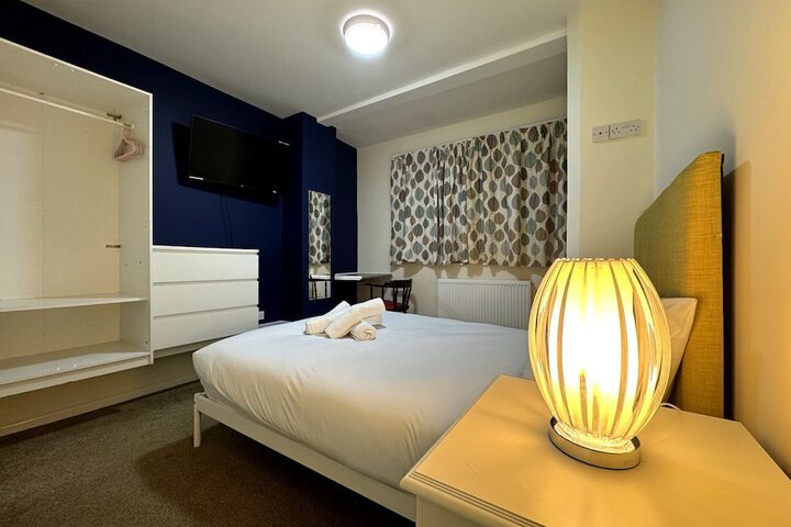 Room 55 of 97