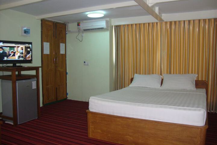Inside Room Photo