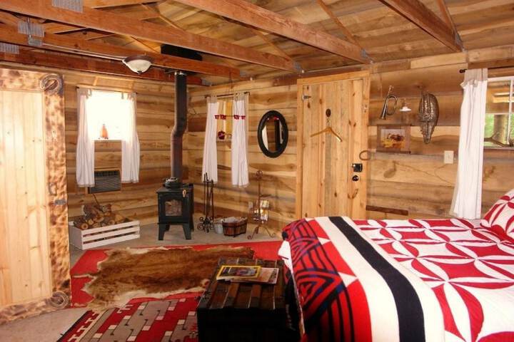 Room 3 of 61