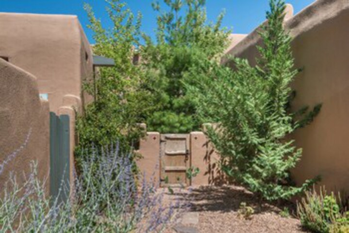 Property Grounds 43 of 60