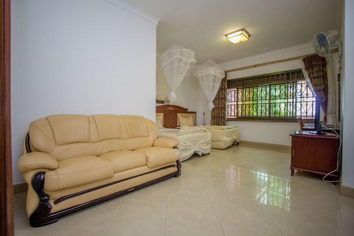 Room 14 of 52