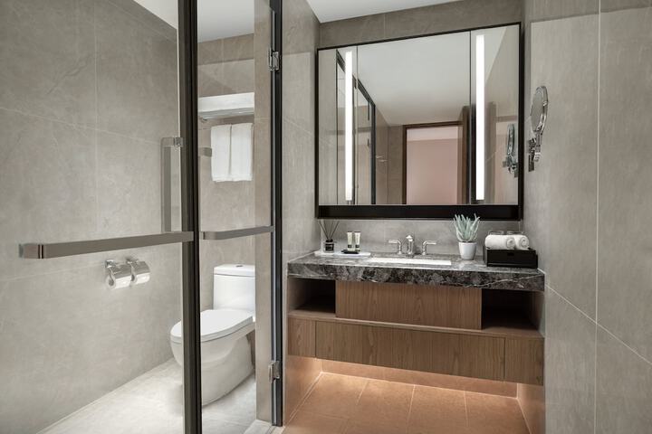 Room 45 of 74
