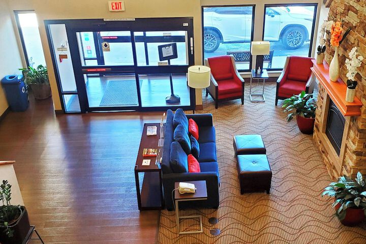 Hotel Lobby