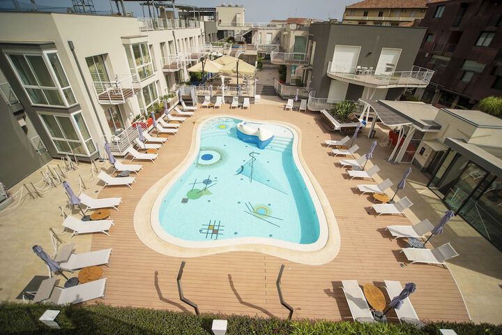 Ciclope Resort in Aci Castello