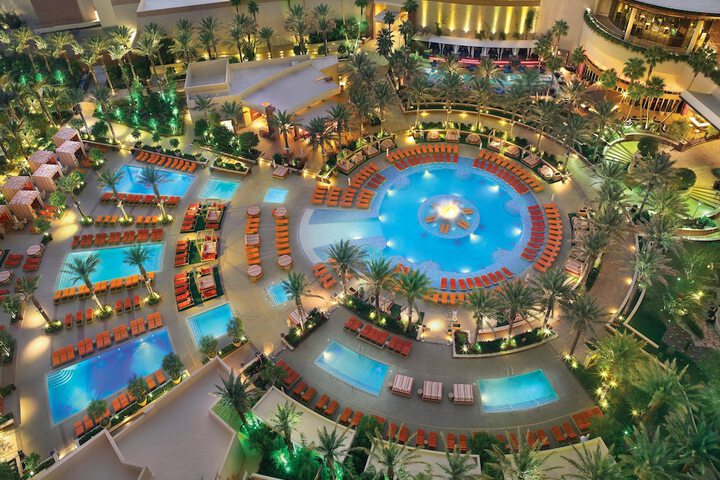 Pool 138 of 211