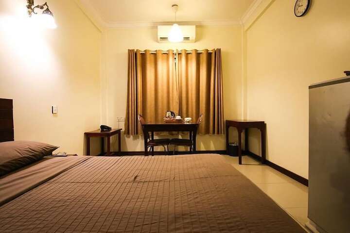 Room 20 of 79