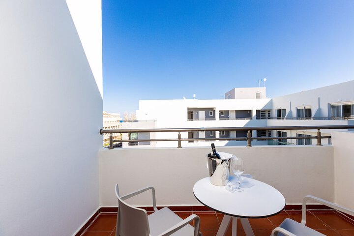 Terrace/Patio 171 of 171