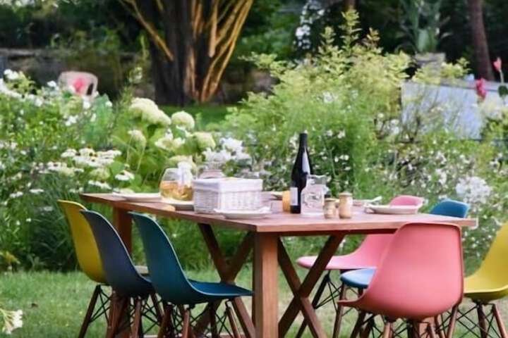 Dining 80 of 89