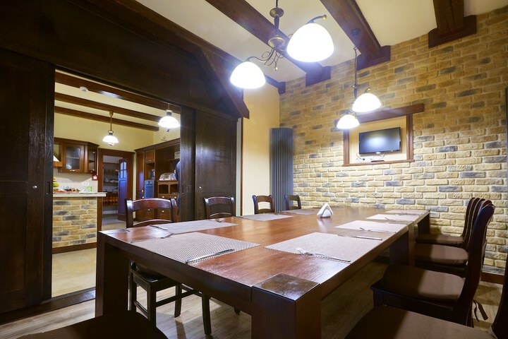 Room 20 of 83