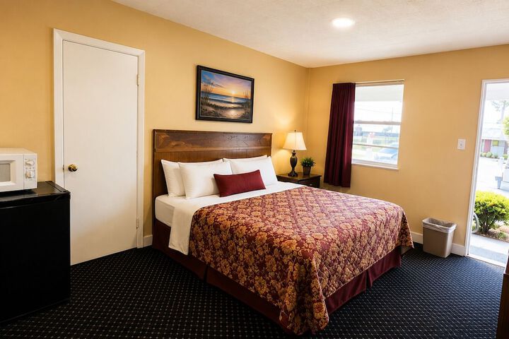 Room 3 of 15