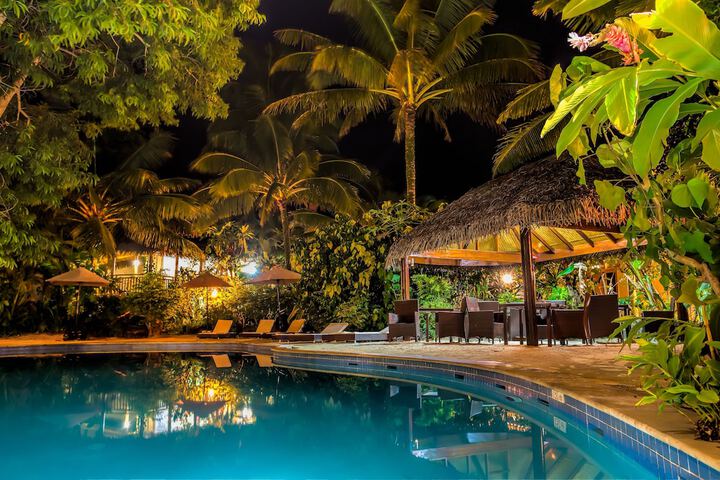 Hotel with Pool