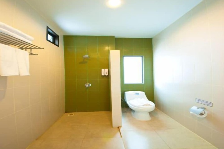 Room 19 of 46