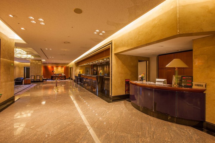 Concierge desk