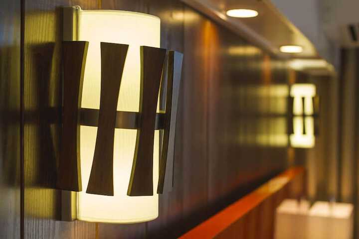 Ballroom/Hall 25 of 30