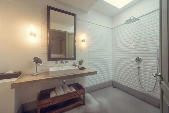 Bath Photo