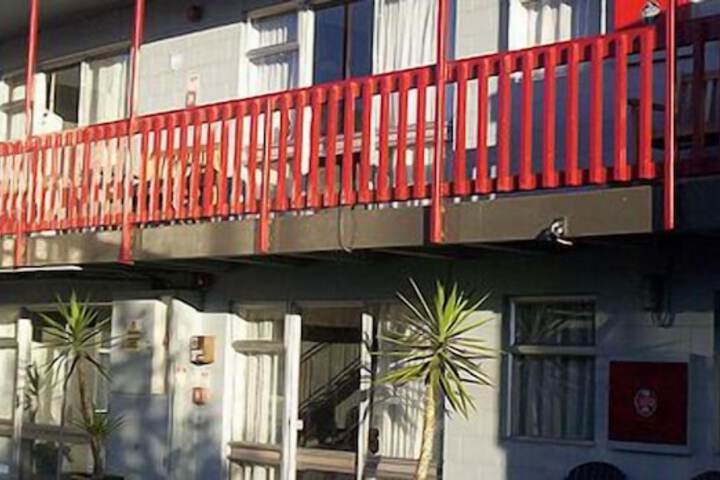 Hotel 25 of 27