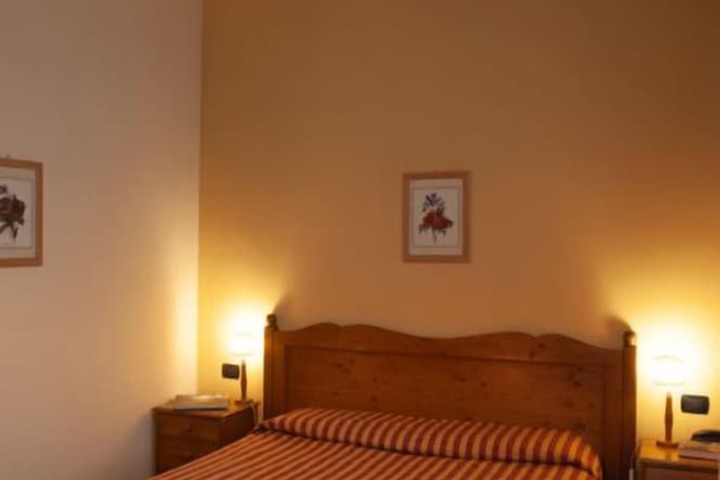 Room 8 of 58