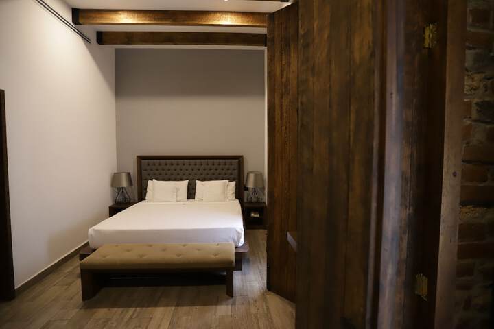 Room 17 of 31