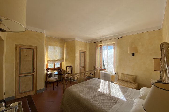 Room 7 of 42