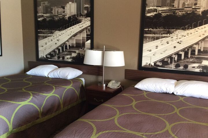 Double Accessible King Size Bed (5 of 25)