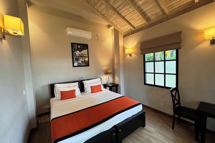 Room 12 of 95