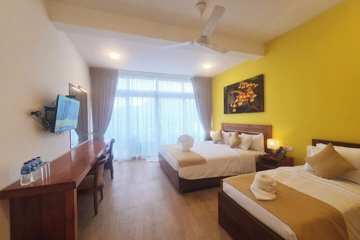 Room 4 of 31
