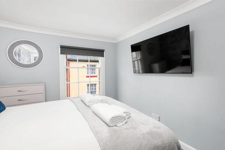 Room 4 of 29
