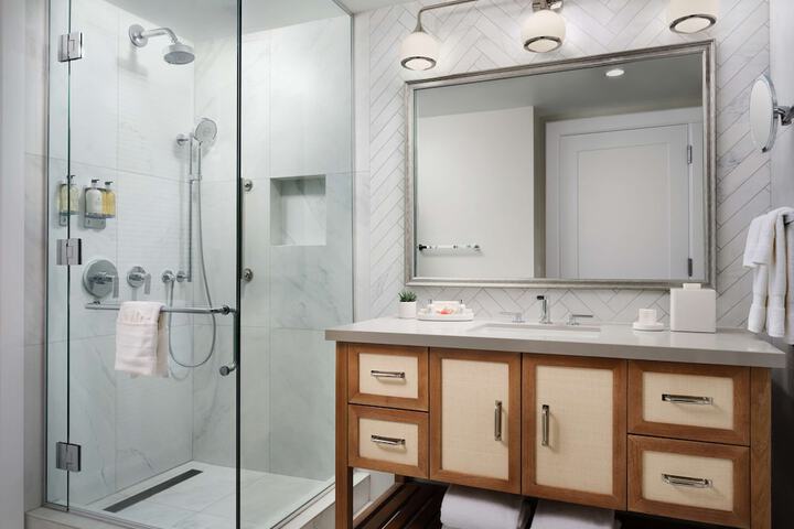 Bathroom shower