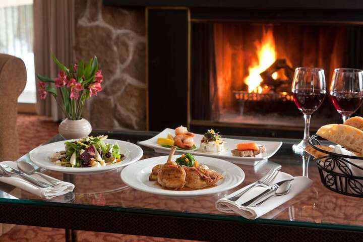 Dining Photos