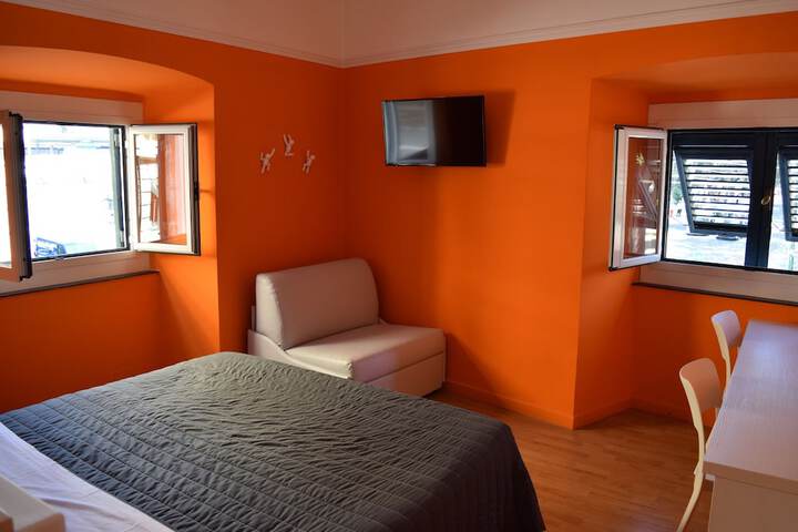 Room 38 of 51